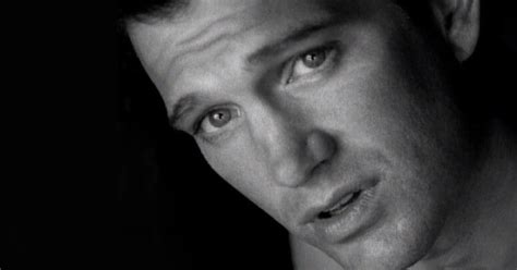 THE STORY BEHIND THE SONG: «Wicked Game» by Chris Isaak.
